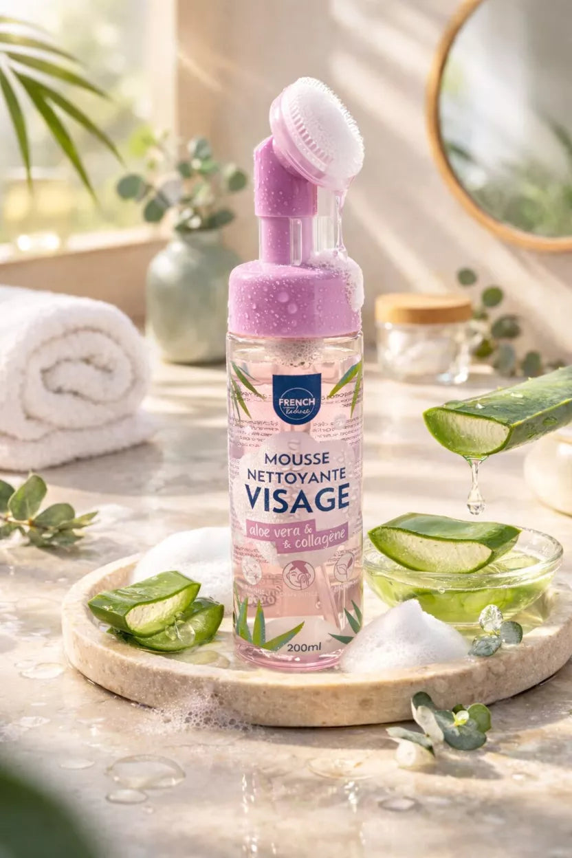 MOUSSE NETTOYANTE VISAGE – ALOE VERA + COLLAGÈNE